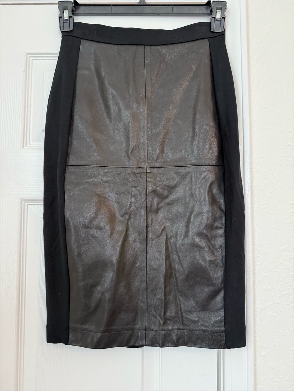 Vanilla Elements leather pencil skirt - size small / 34